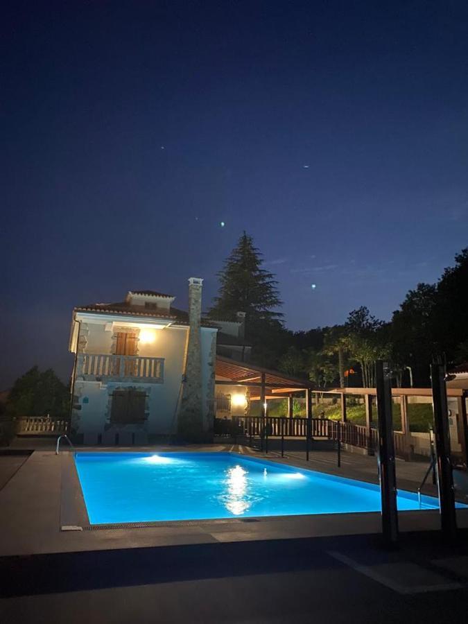 Albergue Mirador De Pedrouzo Ngoại thất bức ảnh